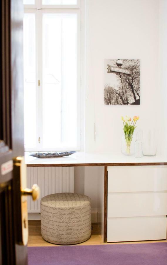 Studio Apartments Naschmarkt - Mai'S Apartments Виена Екстериор снимка