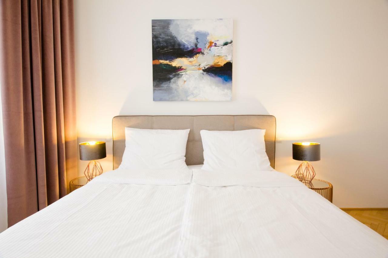 Studio Apartments Naschmarkt - Mai'S Apartments Виена Екстериор снимка