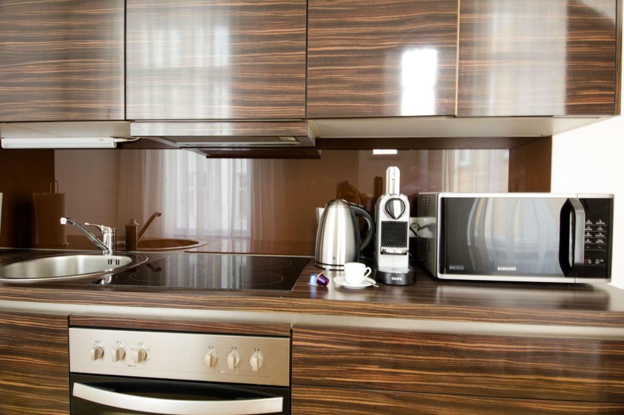 Studio Apartments Naschmarkt - Mai'S Apartments Виена Екстериор снимка