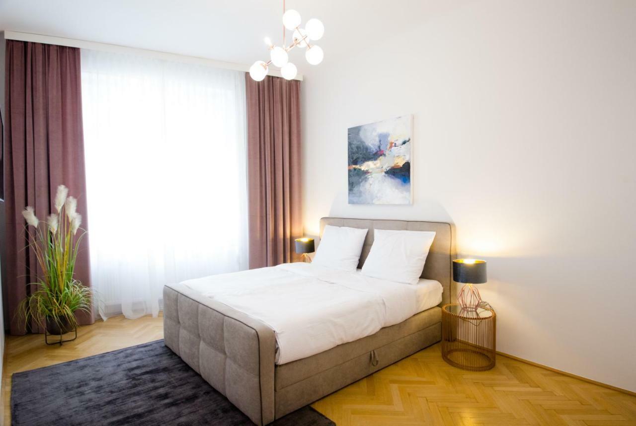 Studio Apartments Naschmarkt - Mai'S Apartments Виена Екстериор снимка
